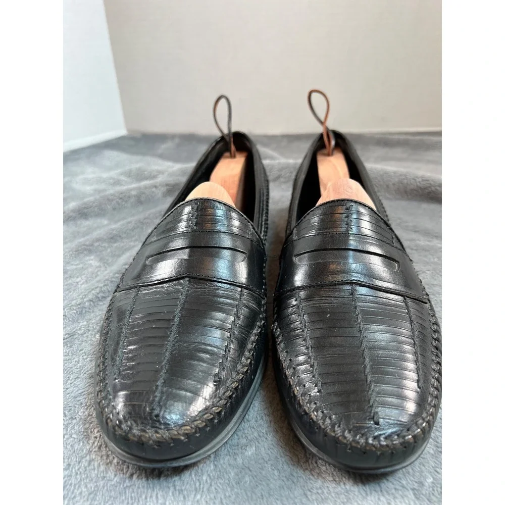 G. H. Bass & Co Penny Loafers Mens 11.5M Black Woven Leather Vtg Made in Brazil